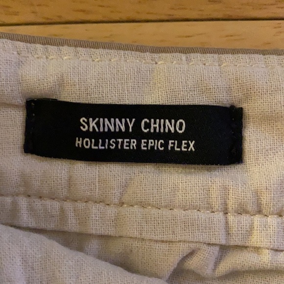 Hollister Chinos - Picture 2 of 6